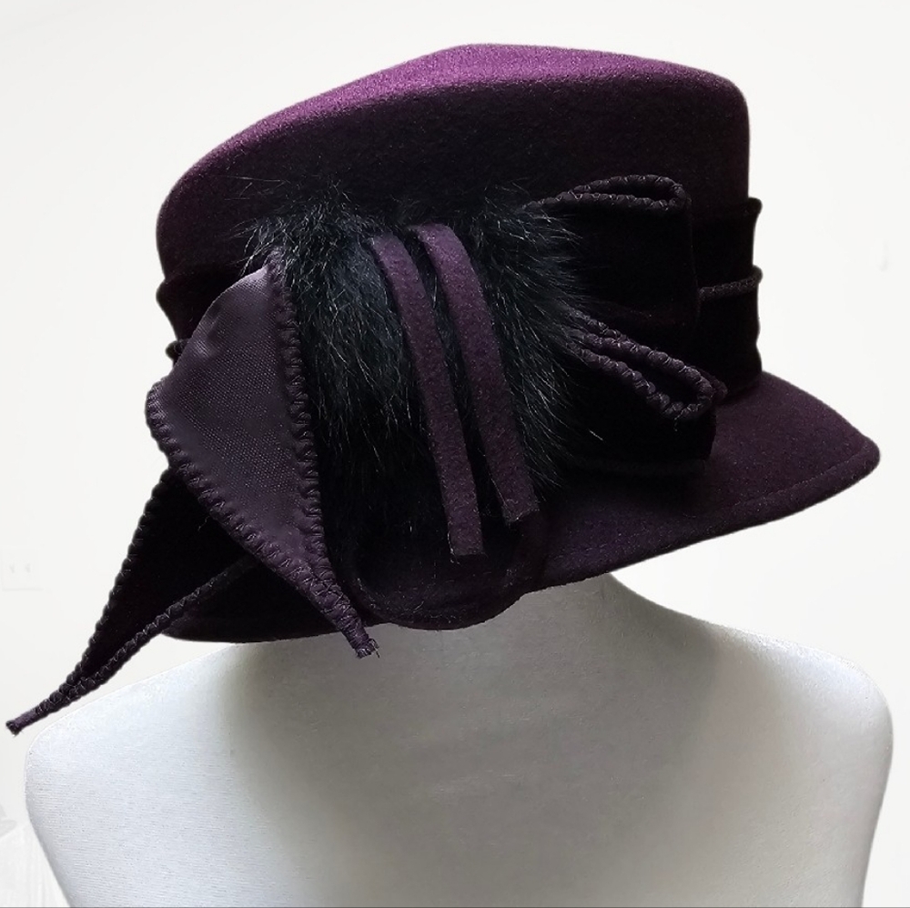 Galliano Sorbatti Vintage Wool Purple Womens Hat with Black Accent Made in Italy